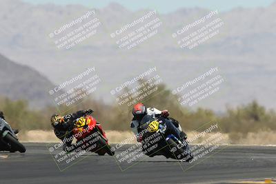 media/Apr-20-2025-CVMA (Sun) [[39090e8767]]/Race 11-500-350 Supersport (Holeshot)/